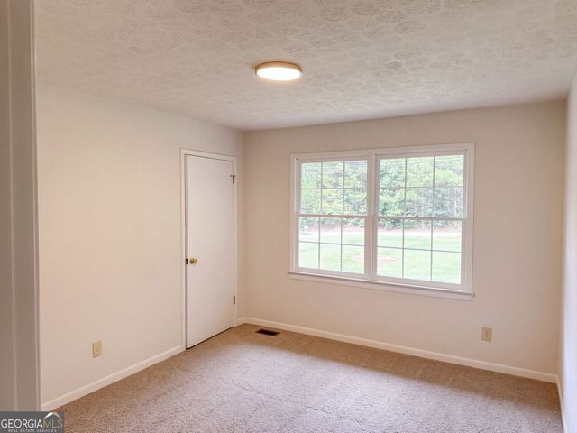 3089 Linecrest Road, Ellenwood, GA 30294