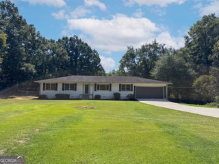 3089 Linecrest Road, Ellenwood, GA 30294