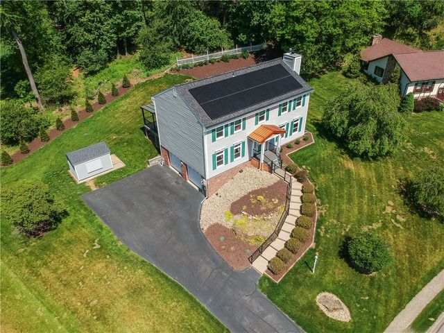 2525 Country Side Lane, Franklin Park, PA 15090