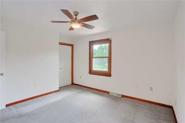 2525 Country Side Lane, Franklin Park, PA 15090