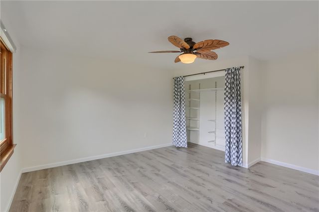 2525 Country Side Lane, Franklin Park, PA 15090