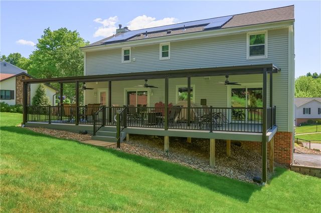 2525 Country Side Lane, Franklin Park, PA 15090