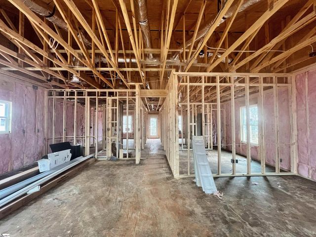 20 Poplar Street, Woodruff, SC 29388