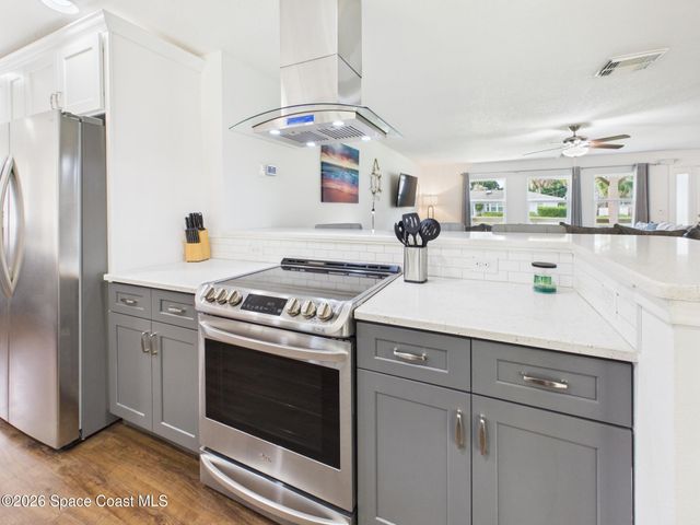 662 Vocelle Avenue, Sebastian, FL 32958