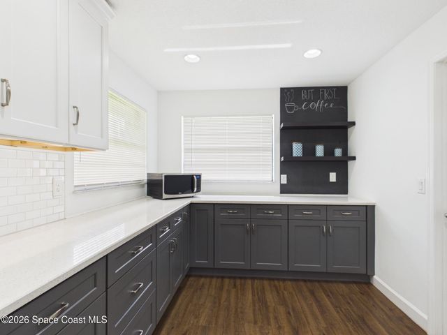 662 Vocelle Avenue, Sebastian, FL 32958