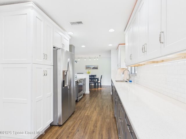 662 Vocelle Avenue, Sebastian, FL 32958