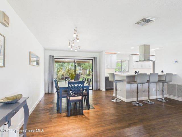 662 Vocelle Avenue, Sebastian, FL 32958