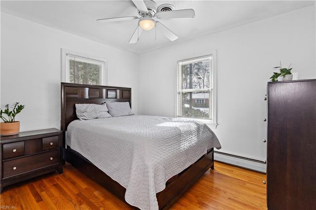 1514 Brittle Dr, Suffolk, VA 23434