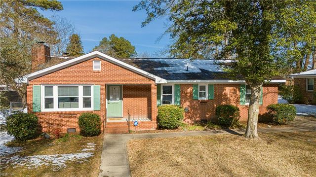 1514 Brittle Dr, Suffolk, VA 23434