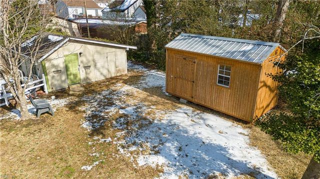 1514 Brittle Dr, Suffolk, VA 23434