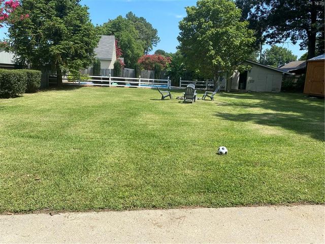 1514 Brittle Dr, Suffolk, VA 23434