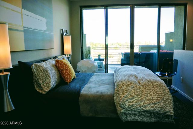 516 E AMES Place, Phoenix, AZ 85004