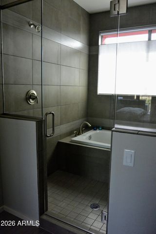 516 E AMES Place, Phoenix, AZ 85004