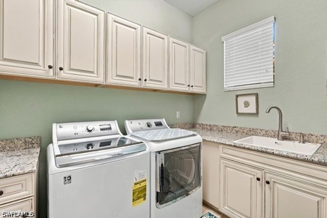9939 Corso Bello DR, Naples, FL 34113
