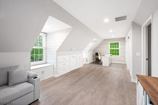 79 Wilshire Dr, Montgomery Twp., NJ 08502
