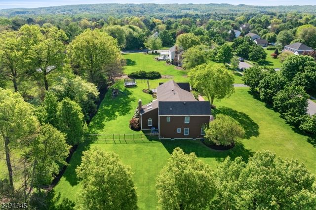 79 Wilshire Dr, Montgomery Twp., NJ 08502