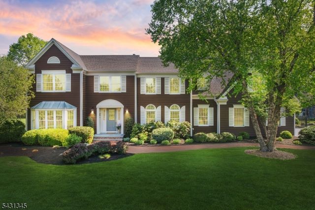 79 Wilshire Dr, Montgomery Twp., NJ 08502