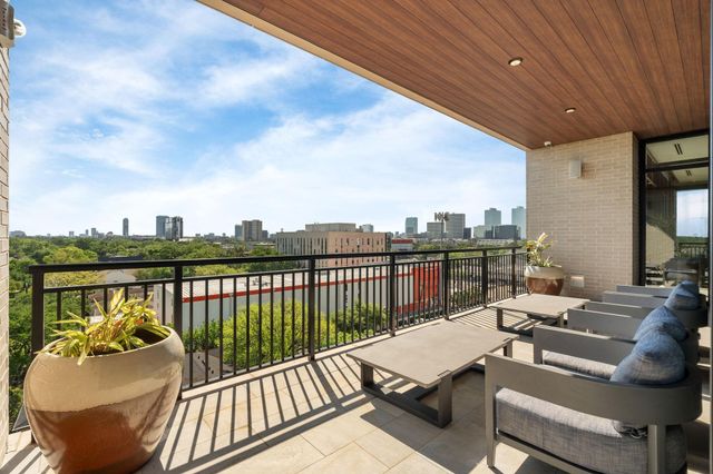 2511 Willowick Road 317, Houston, TX 77027