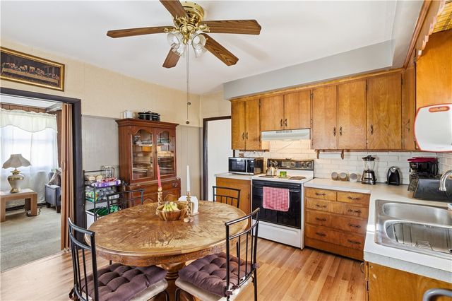 36 Hereford Street, Providence, RI 02908