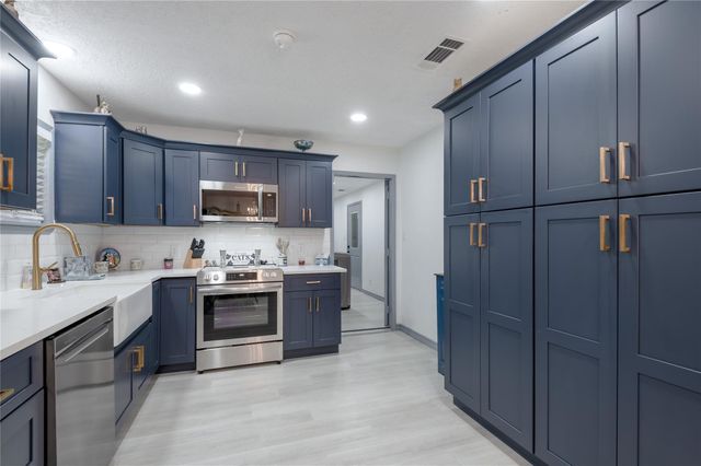172 Overland Trail, Trinity, TX 75862