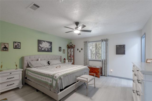 172 Overland Trail, Trinity, TX 75862