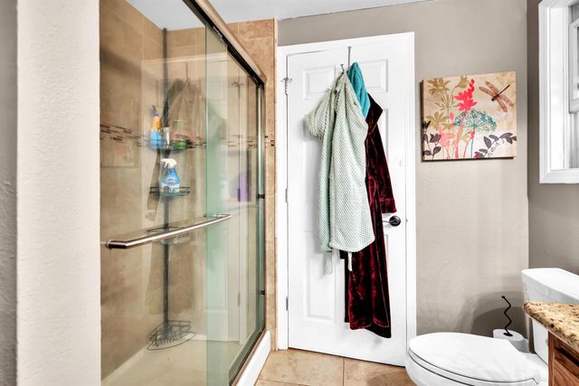 6224 Drop Off Rd, Pollock Pines, CA 95726