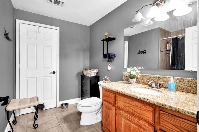 6224 Drop Off Rd, Pollock Pines, CA 95726