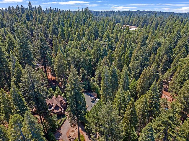 6224 Drop Off Rd, Pollock Pines, CA 95726