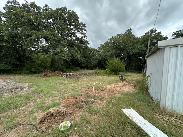176 Live Oak Road, Springtown, TX 76082