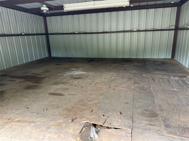 176 Live Oak Road, Springtown, TX 76082