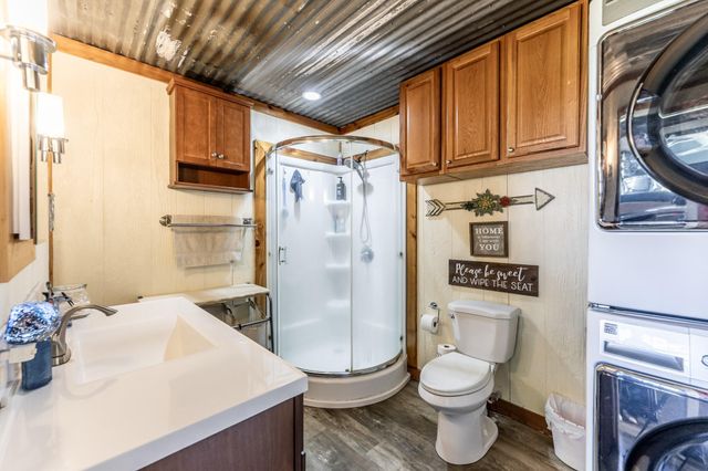 53 Lynell Drive, Huntsville, TX 77320