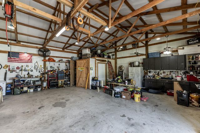 53 Lynell Drive, Huntsville, TX 77320