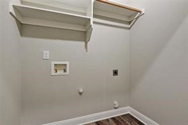 1042 W Dubois Street, Denison, TX 75020