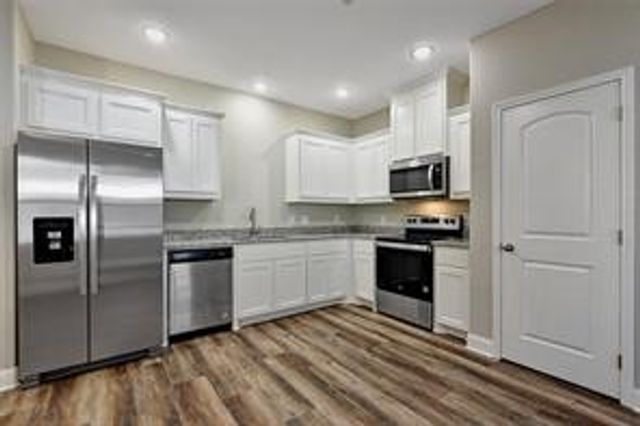 1042 W Dubois Street, Denison, TX 75020