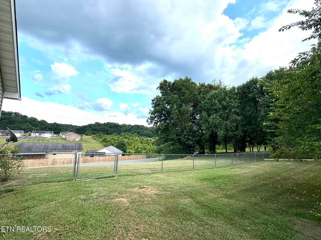 228 E Dumplin Valley Rd, Jefferson City, TN 37760