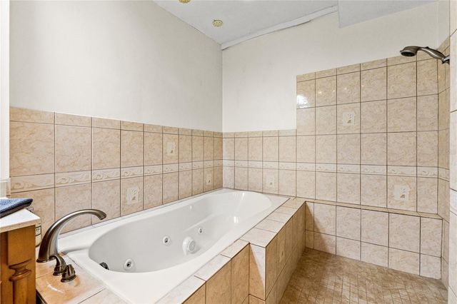 2310 CATALONIA WAY S, St Petersburg, FL 33712