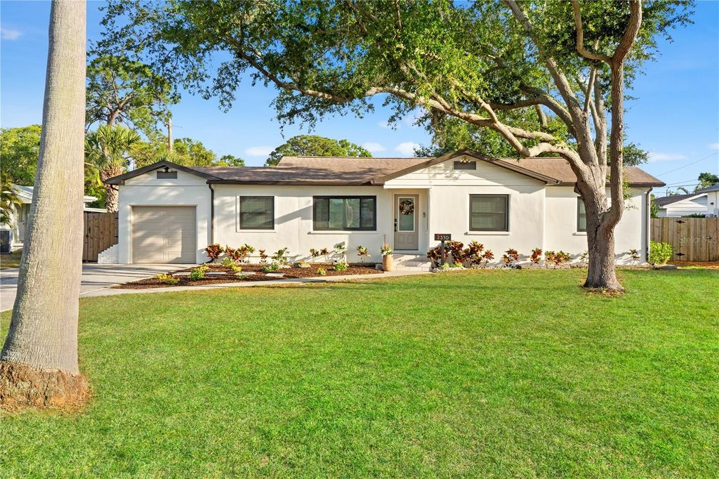 2310 CATALONIA WAY S, St Petersburg, FL 33712