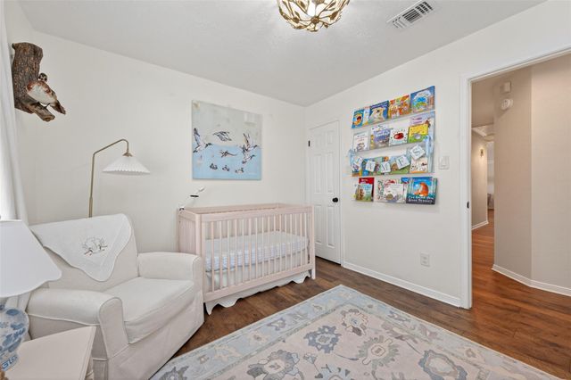 819 Maplewood Falls Court, Houston, TX 77062