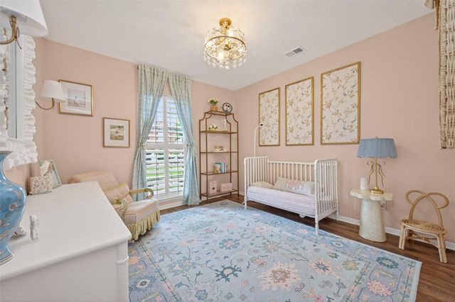 819 Maplewood Falls Court, Houston, TX 77062