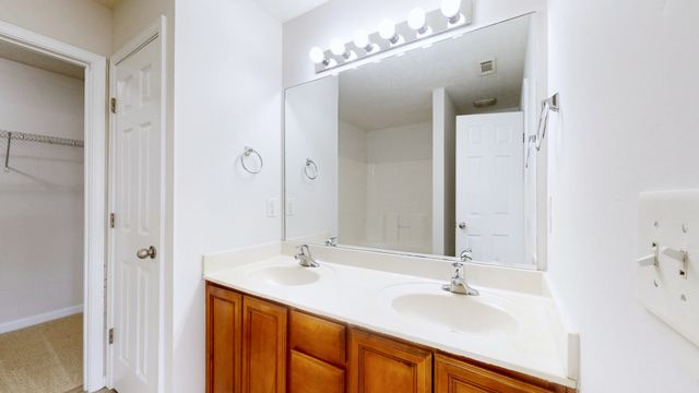 4002 Strata Dr, Spring Hill, TN 37174