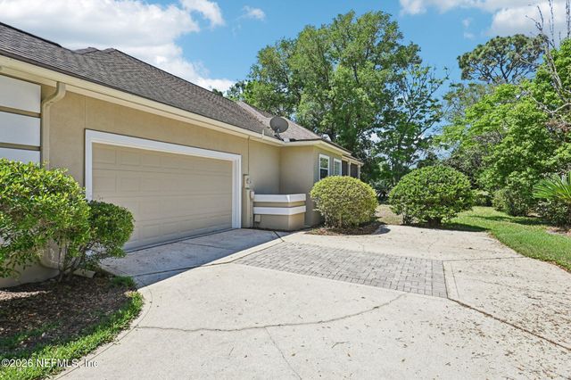 1909 MEDINAH Lane, Green Cove Springs, FL 32043