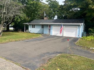 3 Cedar Lane, Cheshire, CT 06410