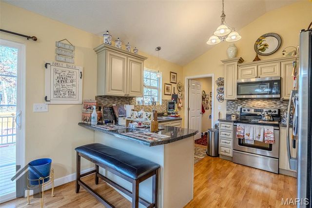 20997 Hideaway Lane, St Robert, MO 65584