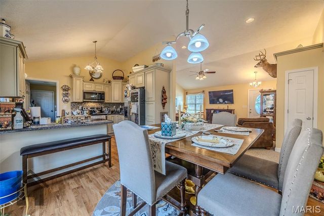 20997 Hideaway Lane, St Robert, MO 65584