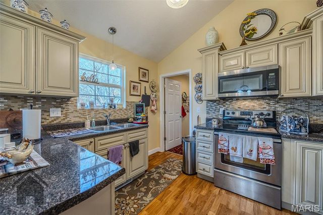 20997 Hideaway Lane, St Robert, MO 65584