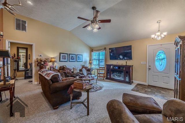 20997 Hideaway Lane, St Robert, MO 65584