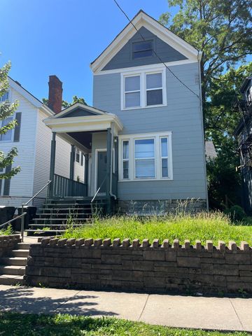 1929 Dana Avenue, Cincinnati, OH 45207