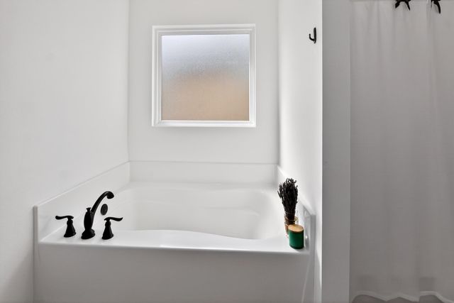 507 Eisenhower Drive, Crestview, FL 32539