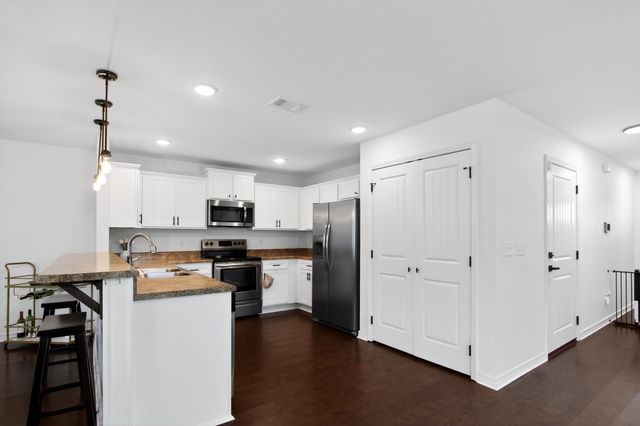 507 Eisenhower Drive, Crestview, FL 32539