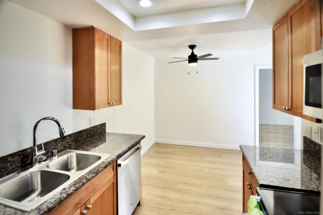 10240 Black Mountain Rd 106, San Diego, CA 92126